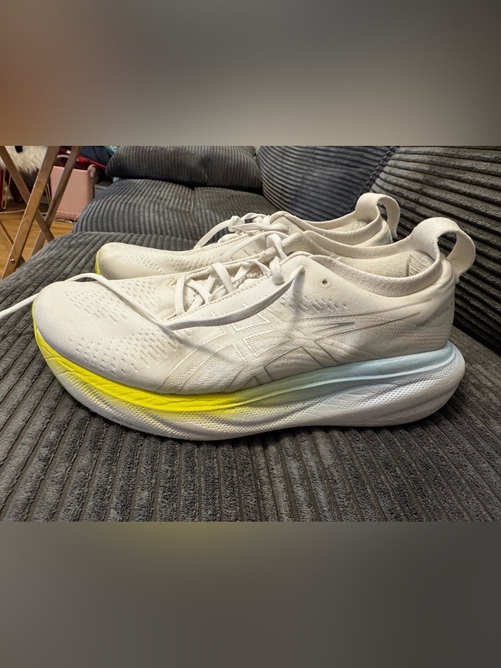 Asics White Running Gel Nimbus 25 - Picture 4 of 6